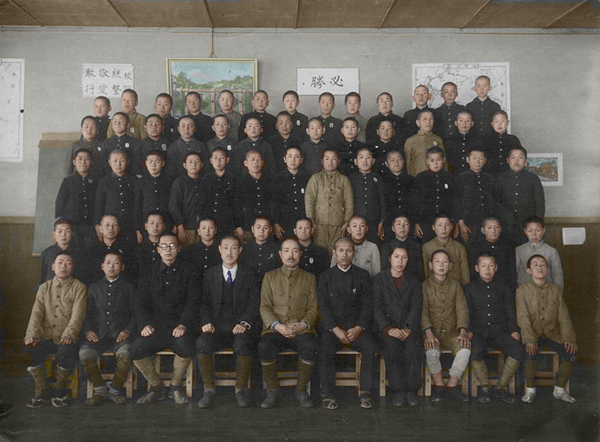 ���a19�N3�������w�Z�����ȑ��Ǝʐ^