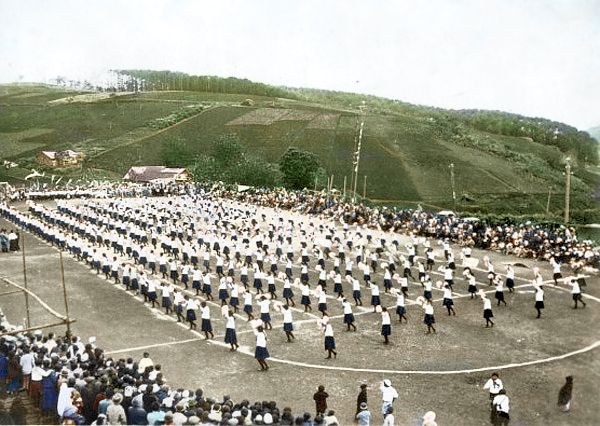 �吳13�N �^����